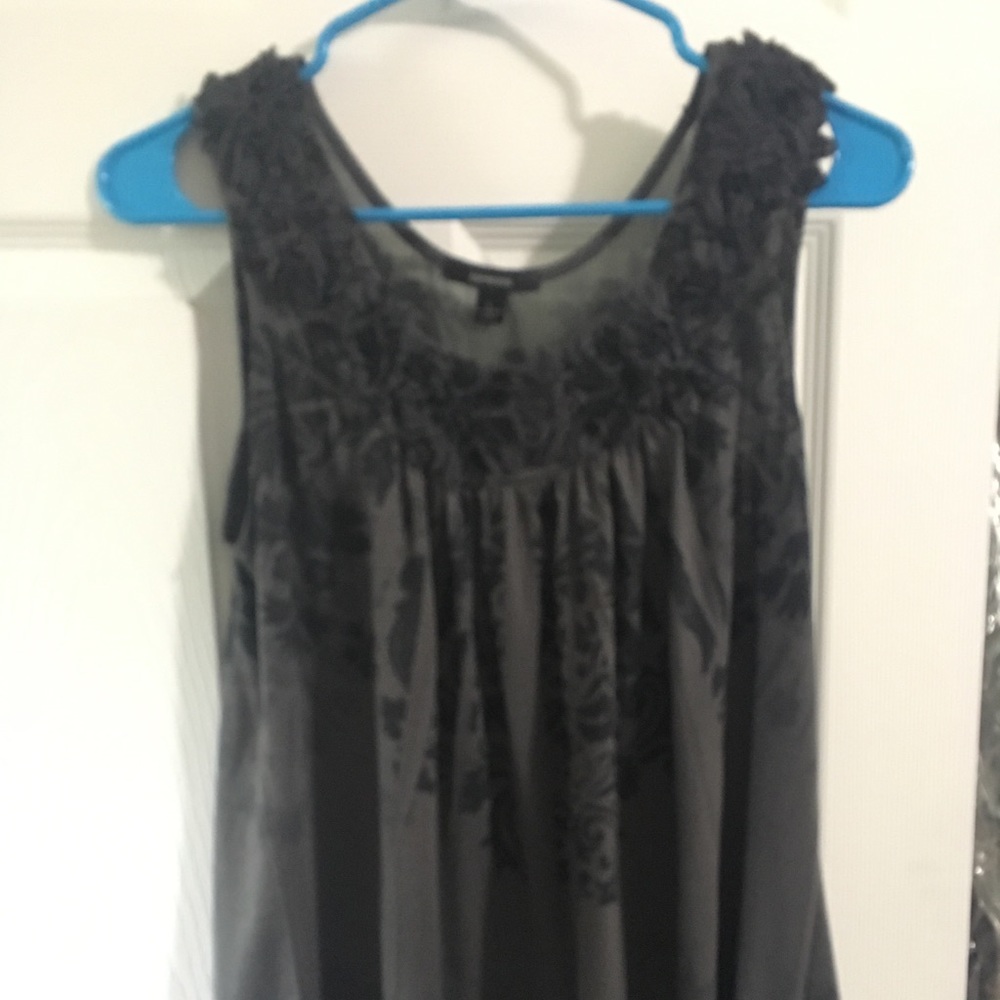 Tank top - Picture 2 of 4